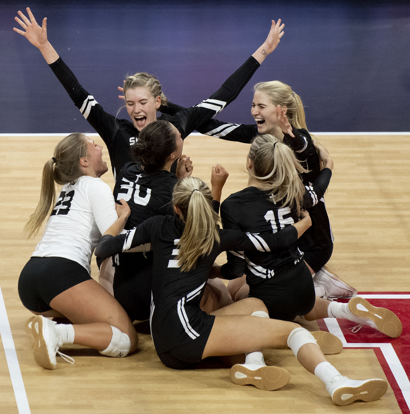 Omaha Skutt vs. Omaha Duchesne, 11.9